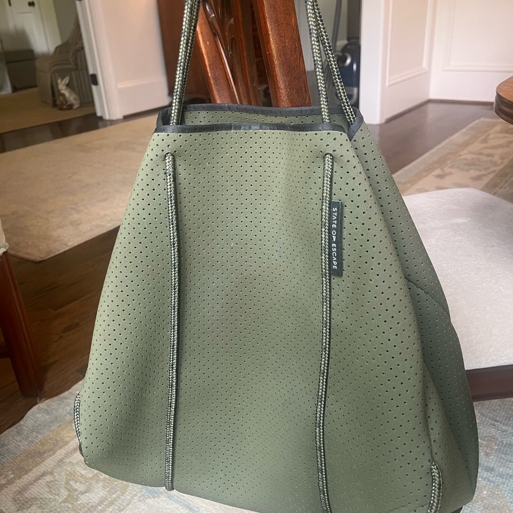 State of Escape Moss Green Tote